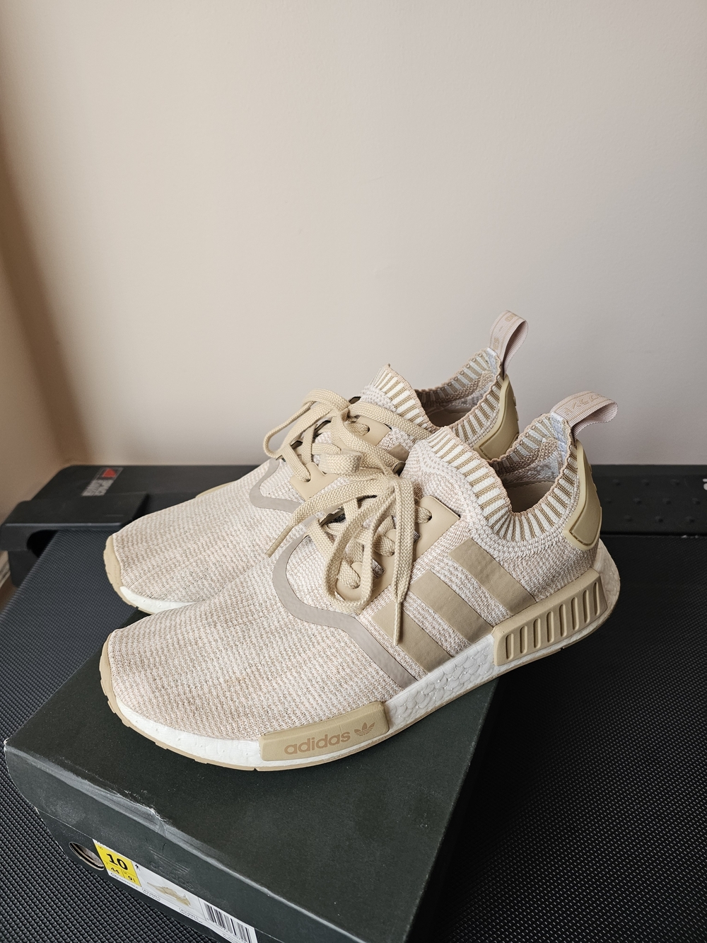 Adidas NMD R1 Primeknit